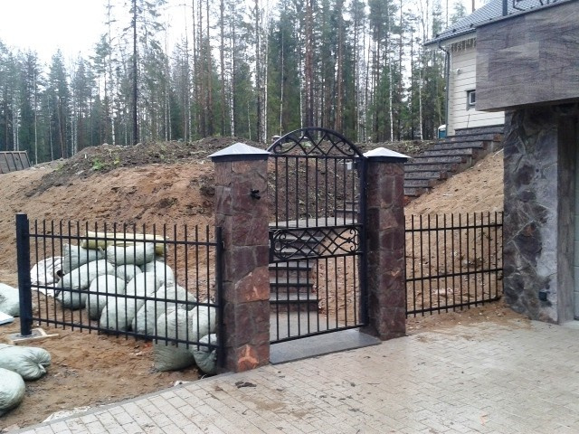 Обложка проекта: Калитка