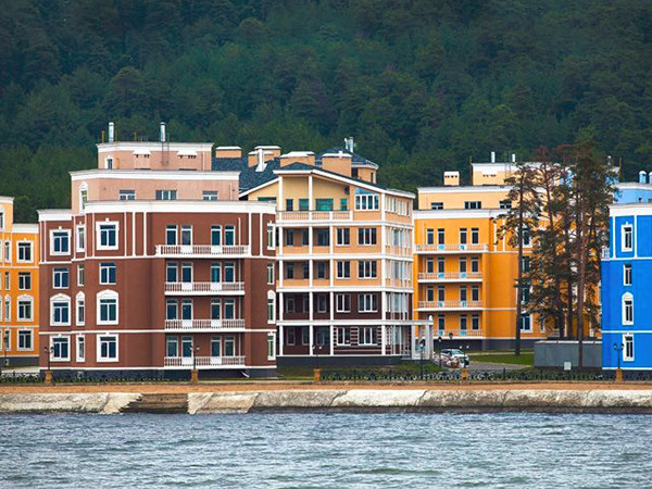 Обложка проекта: База отдыха "Золотой Берег"