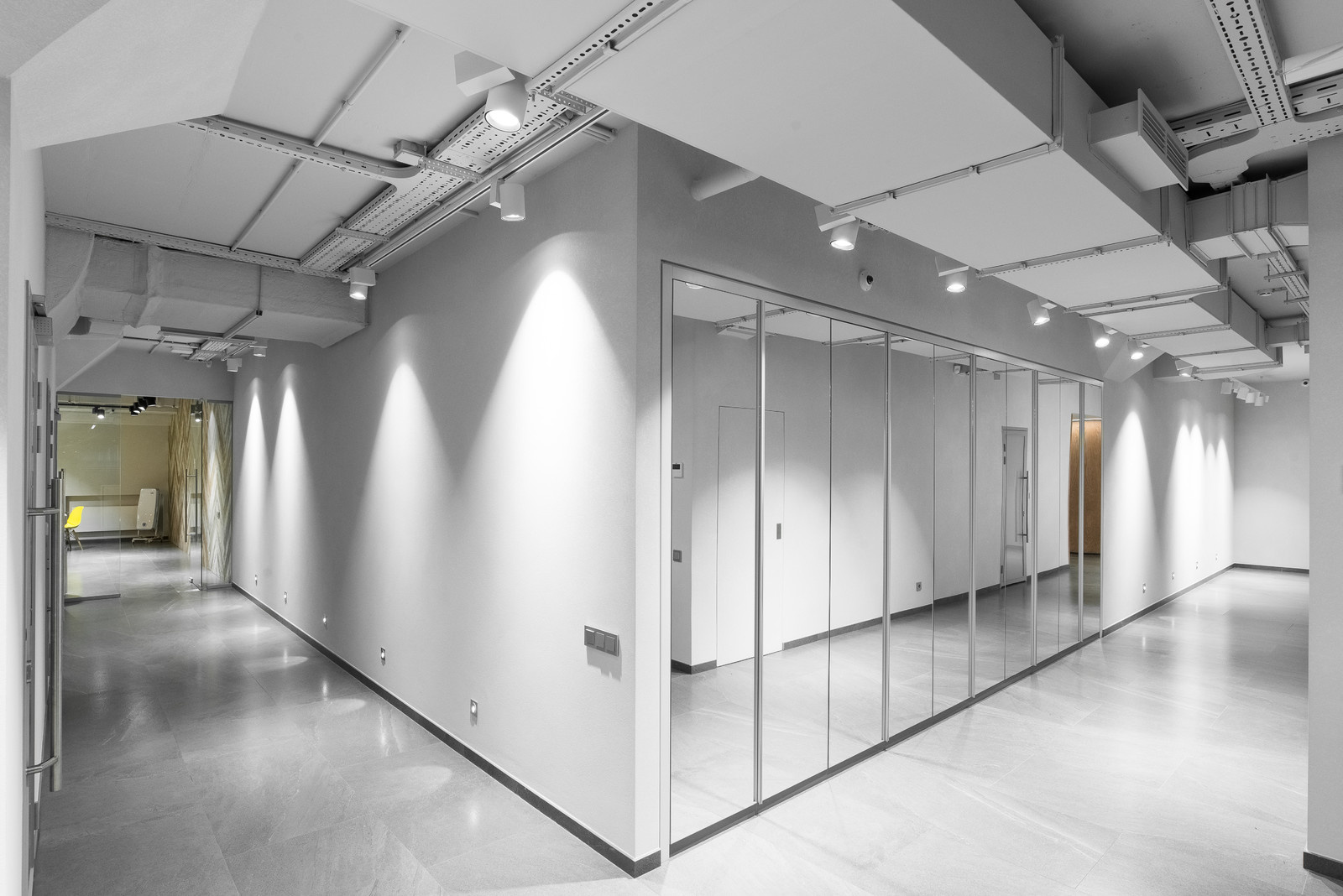 Офис Ирсон Дистрибьюшен Групп 900 м.кв.