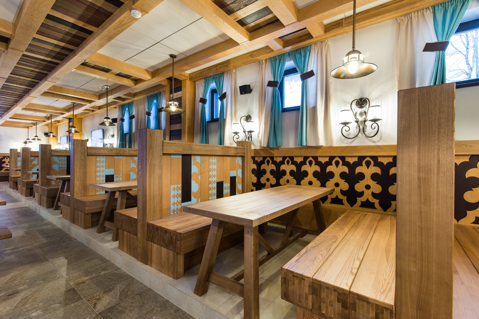 КРАСНОПОЛЯНСКОЕ ШАЛЕ