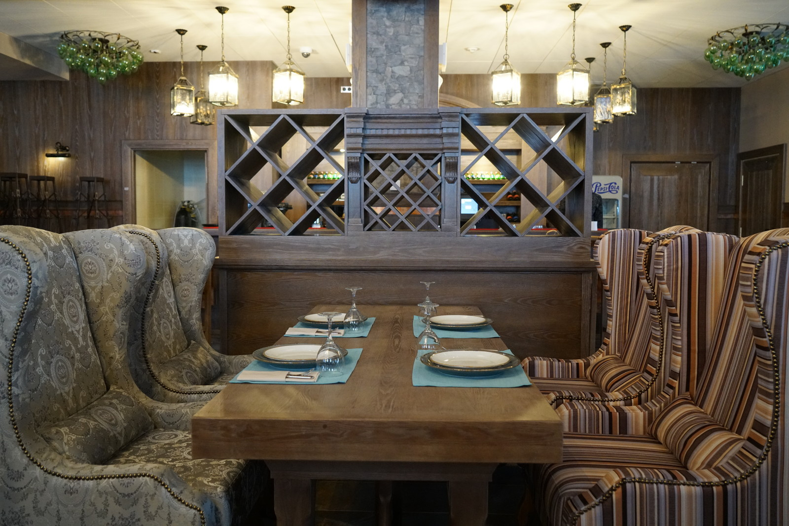 КРАСНОПОЛЯНСКОЕ ШАЛЕ