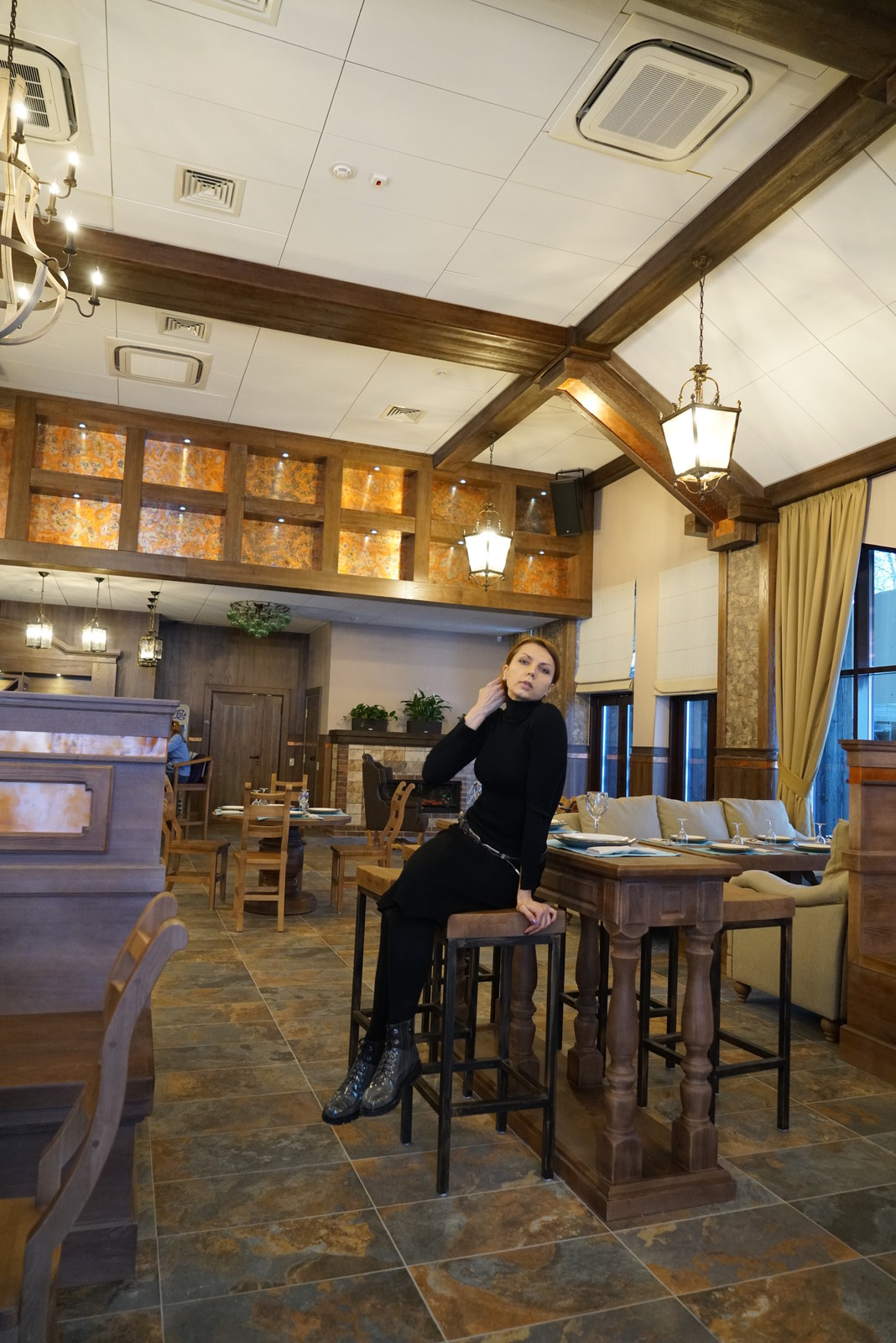 КРАСНОПОЛЯНСКОЕ ШАЛЕ