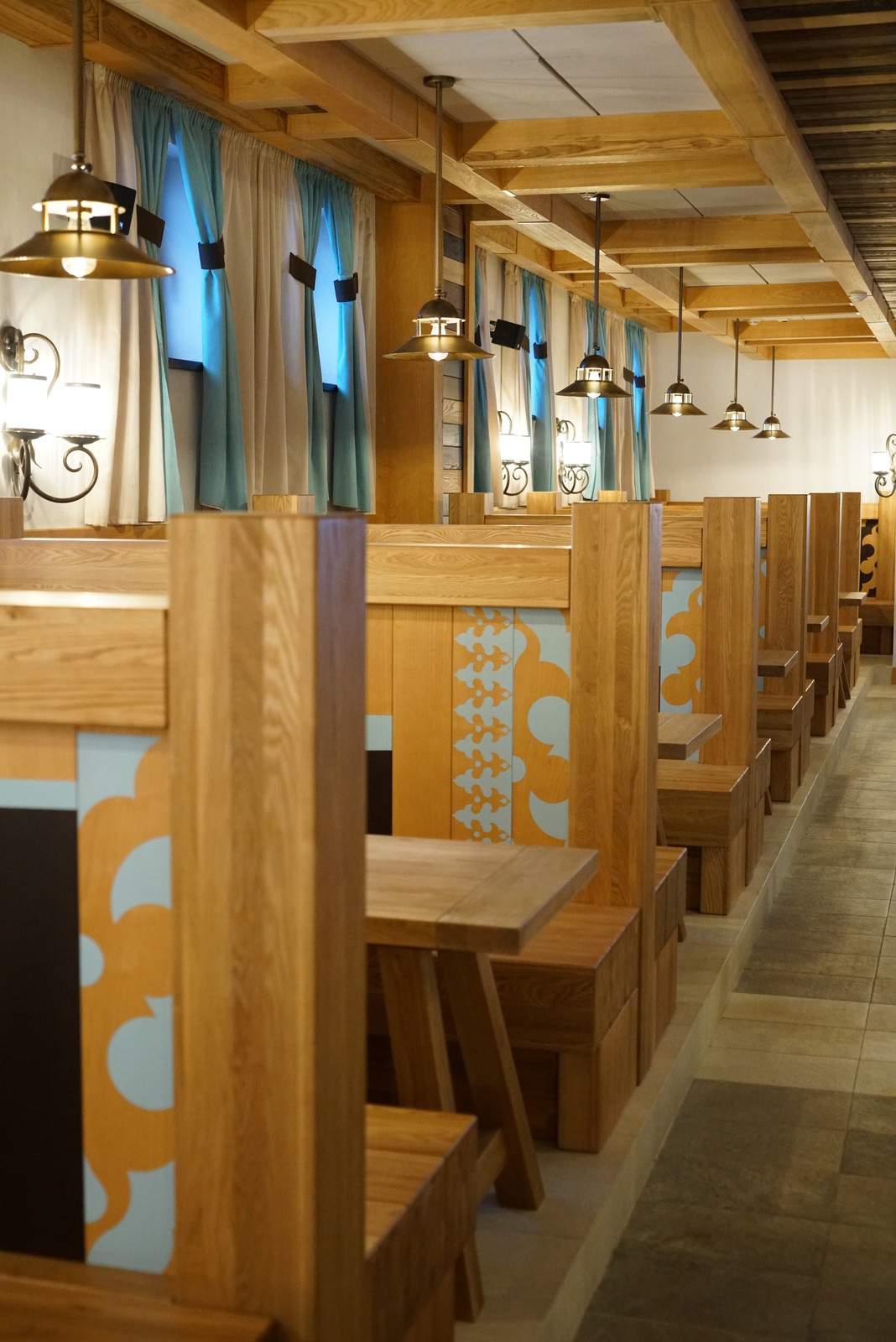 КРАСНОПОЛЯНСКОЕ ШАЛЕ