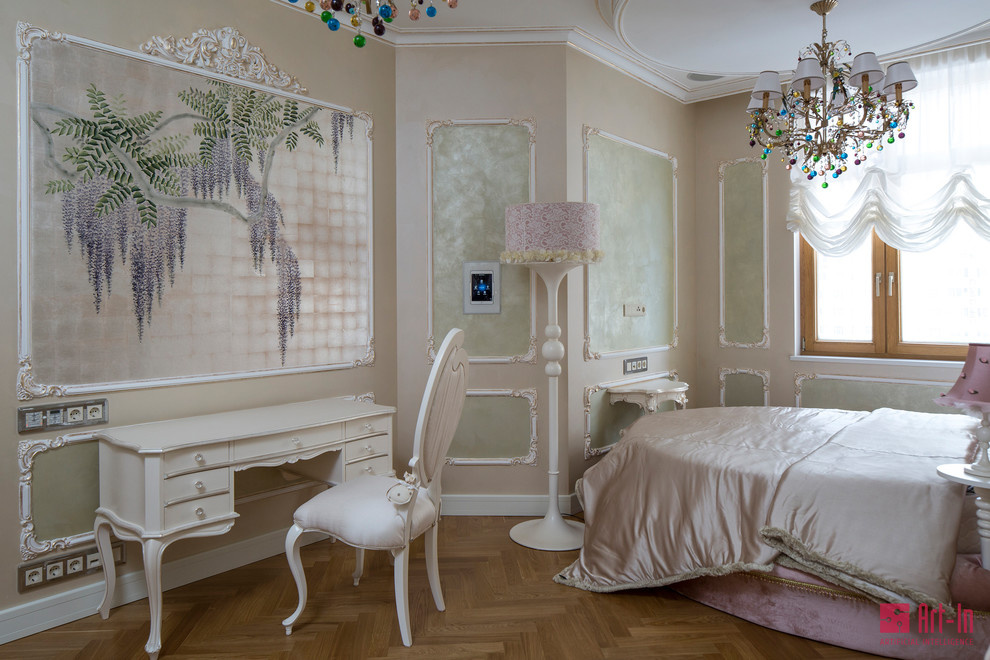 Умный дом в интерьере Рококо