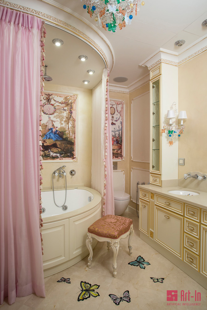 Умный дом в интерьере Рококо