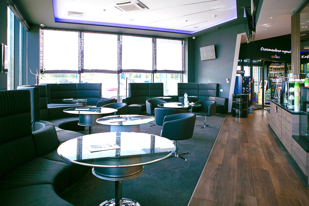 Дизайн интерьера автозаправочного комплекса с минимаркетом и кафе