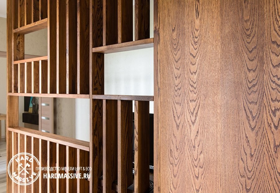 Рабочий стол c перегородкой Sense