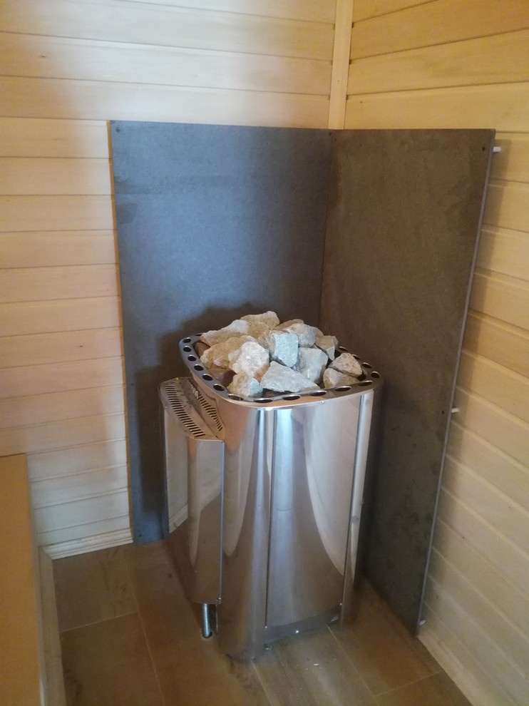 Бассейн с сауной в частном доме