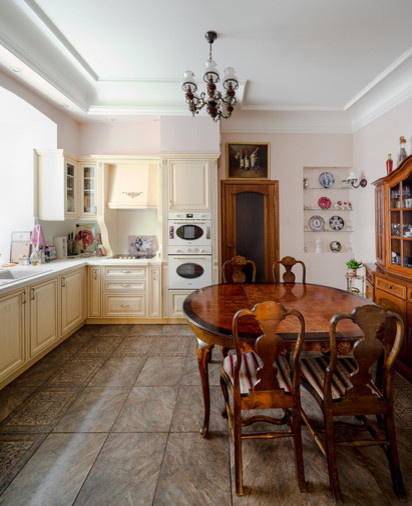 Квартира на Кузнецком мосту,Москва,104 кв.м.