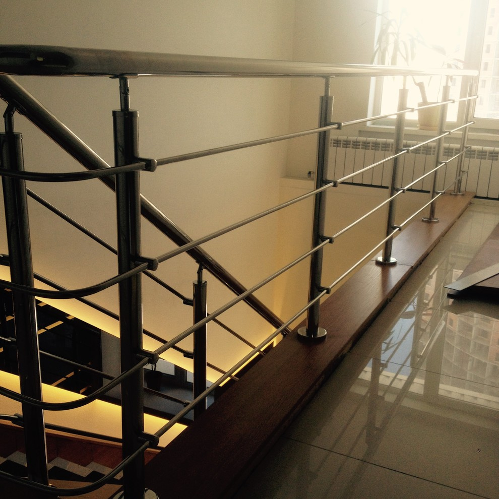 Ограждение в офисе строительной компании.