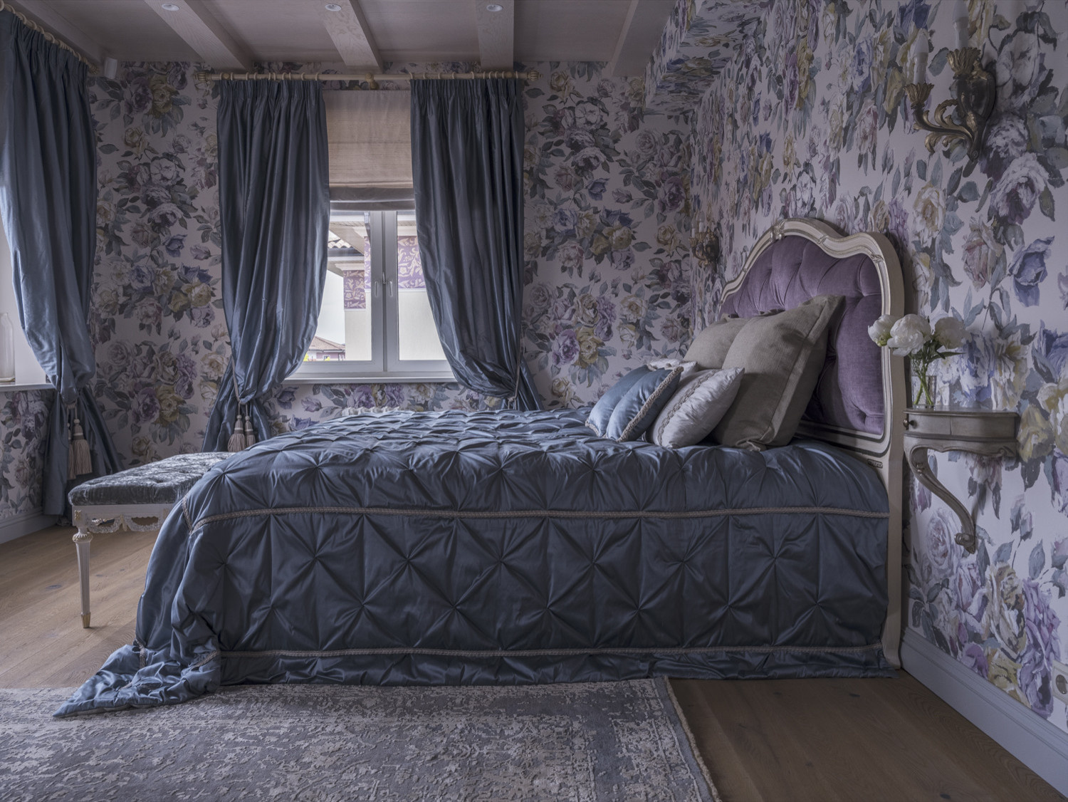 Светлый загородный дом. Дизайнер: Елена Румянцева