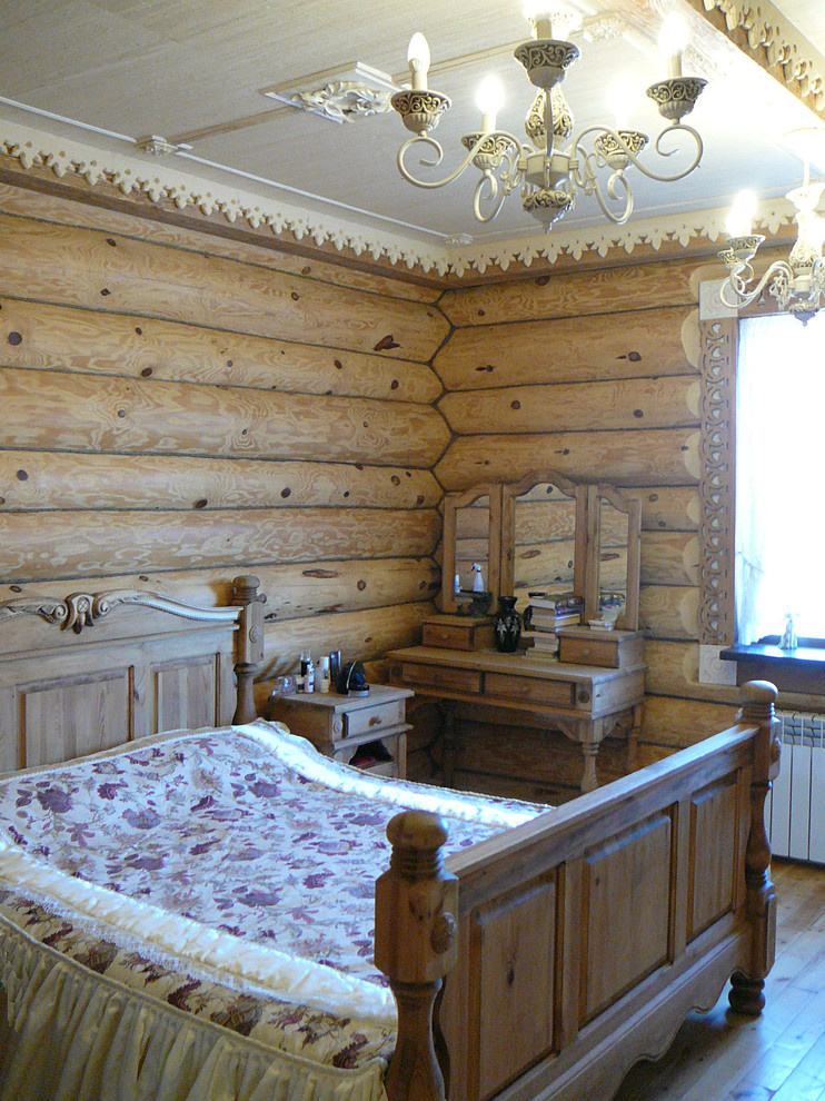 Рубленный дом. Спальня.