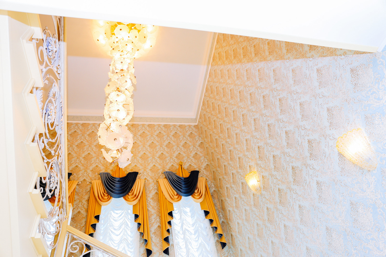 Большой семейный коттедж