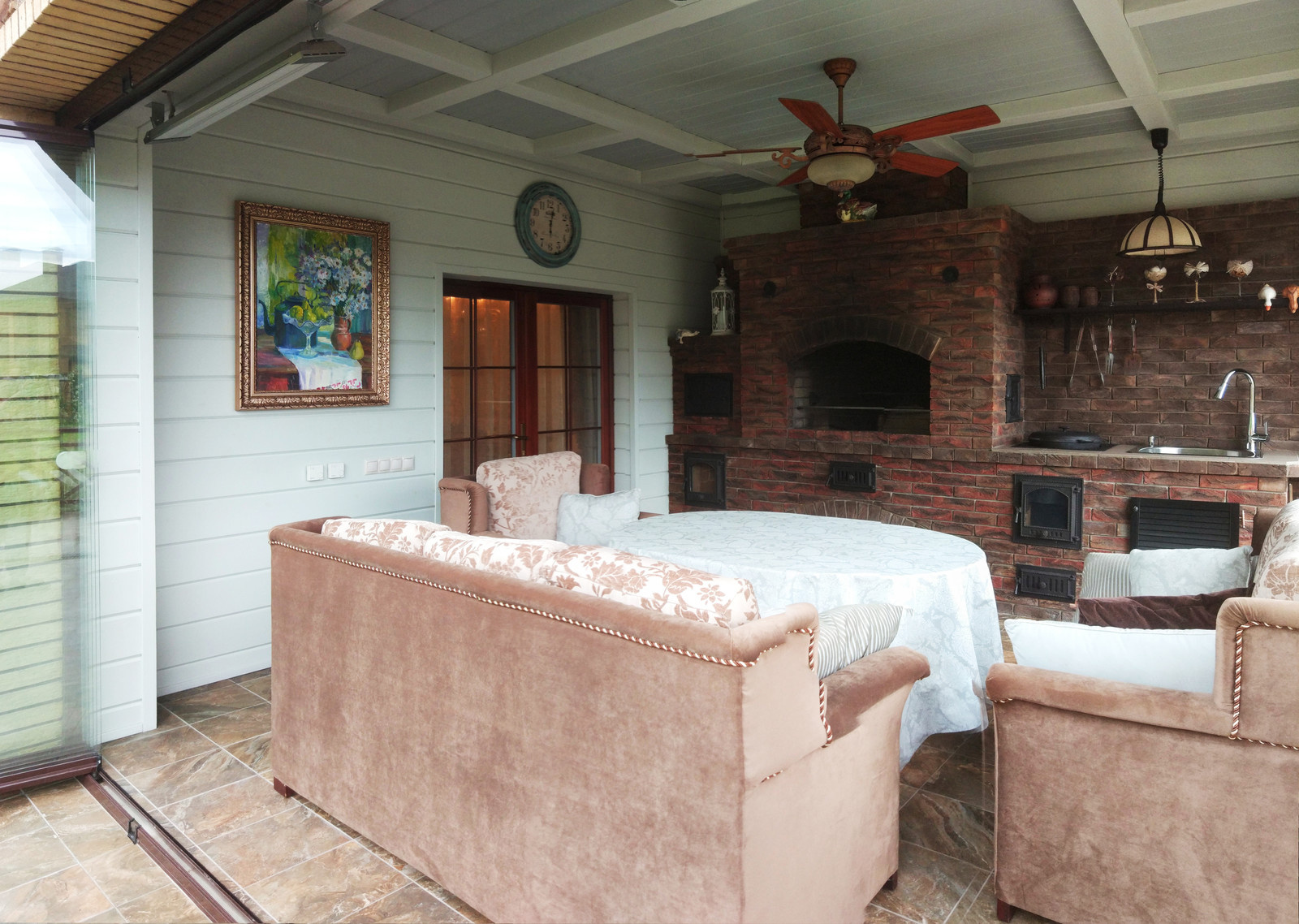 Веранда коттеджа