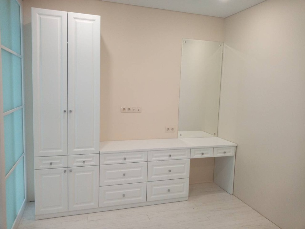 Спальня совмещенная с ванной