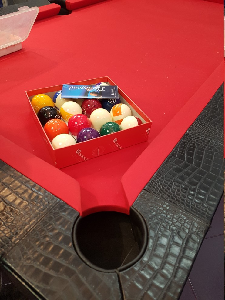 Столы в наличии