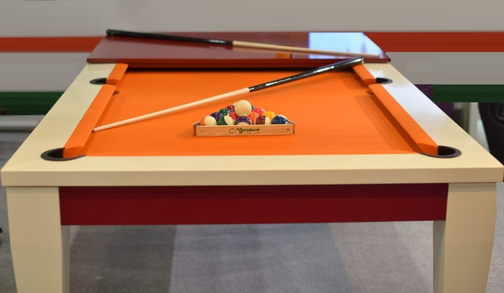 Столы в наличии