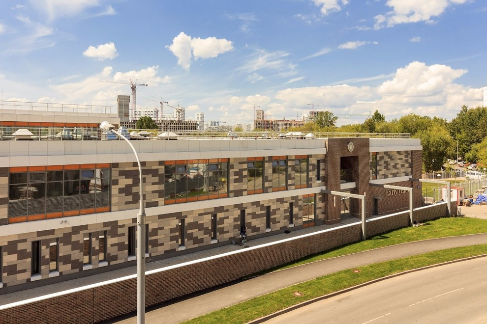 Обложка проекта: школа в москве