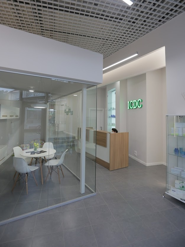 Обложка проекта: медицинский центр "ICDC"