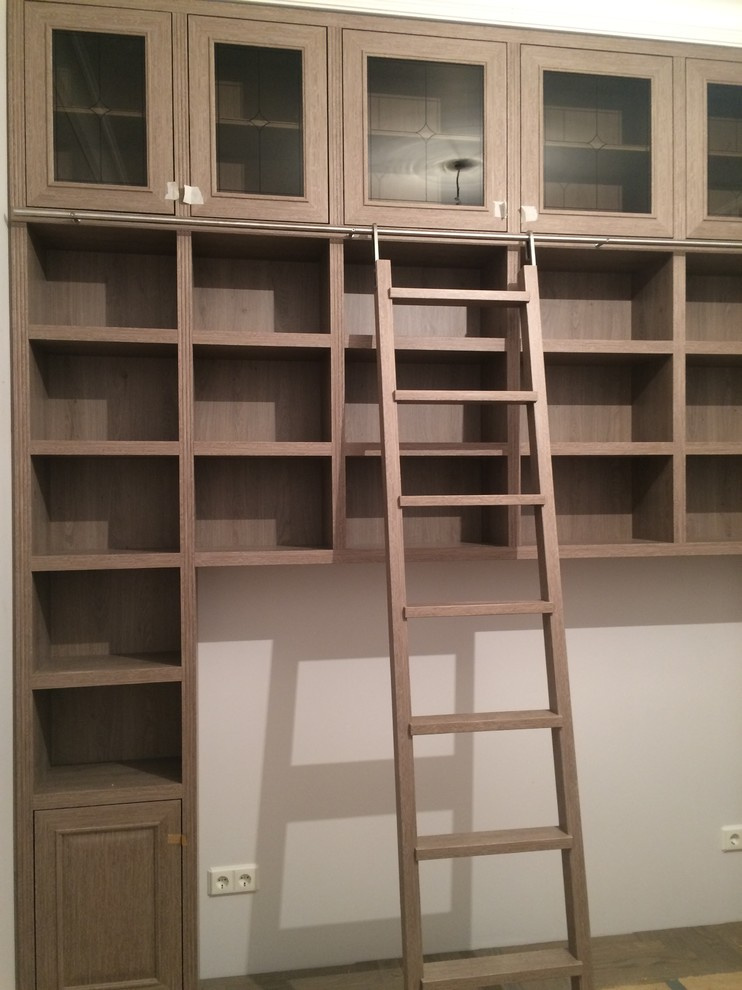 2018 - ©ARREDO WOOD - лестница деревянная с крючками hoko
