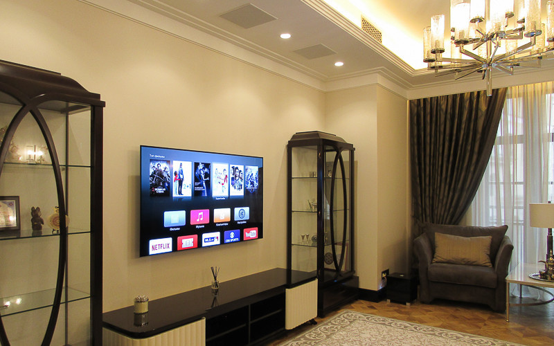 Домашний кинотеатр с потолочными акустическими системами