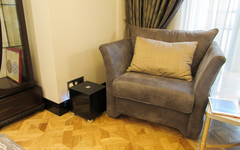 Домашний кинотеатр с потолочными акустическими системами