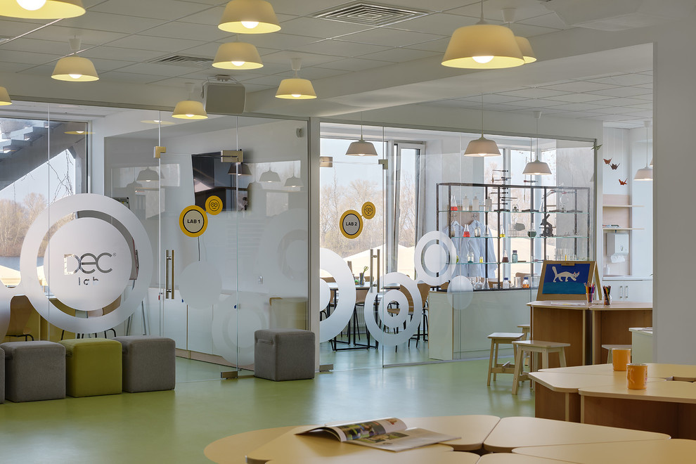 EDUCATION CENTER DEC LAB