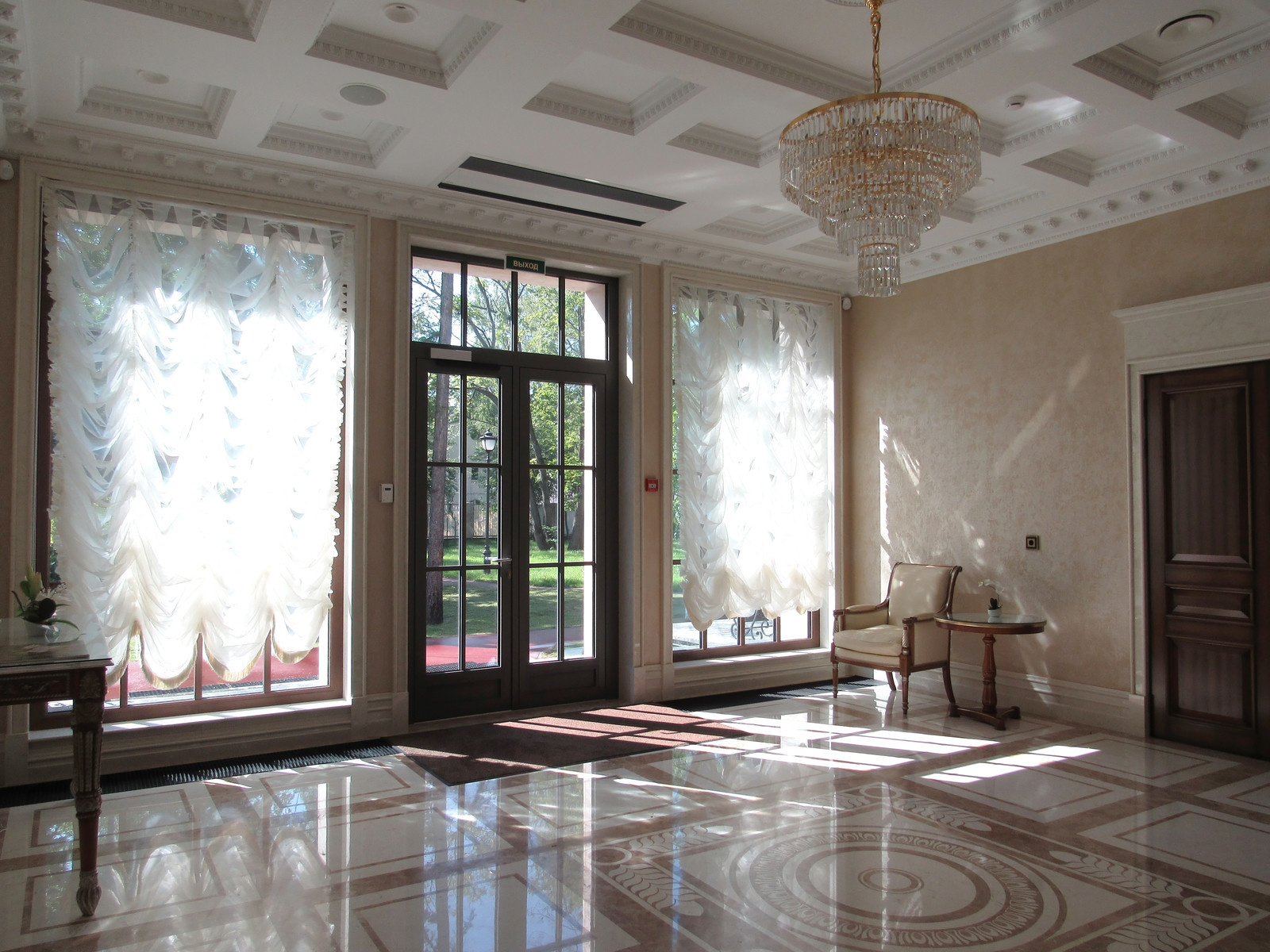 The complex of De Luxe class villas (Saint Petersburg)