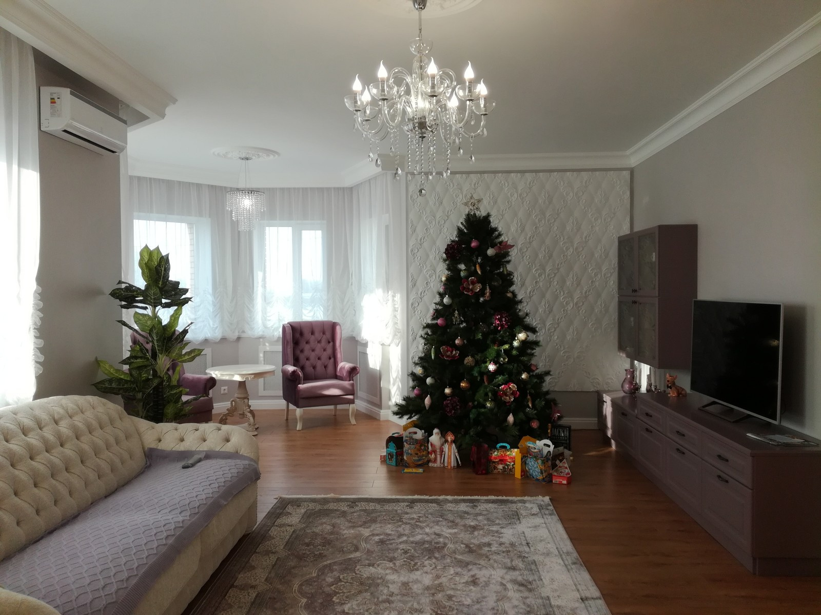 Обложка проекта: Гостиная 56 м2