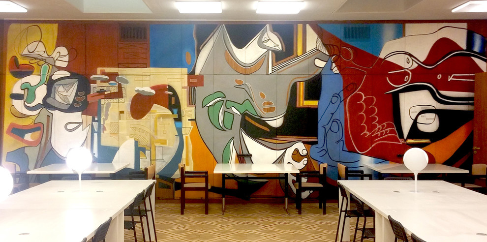 Роспись стен в коворкинге в здание Известия.