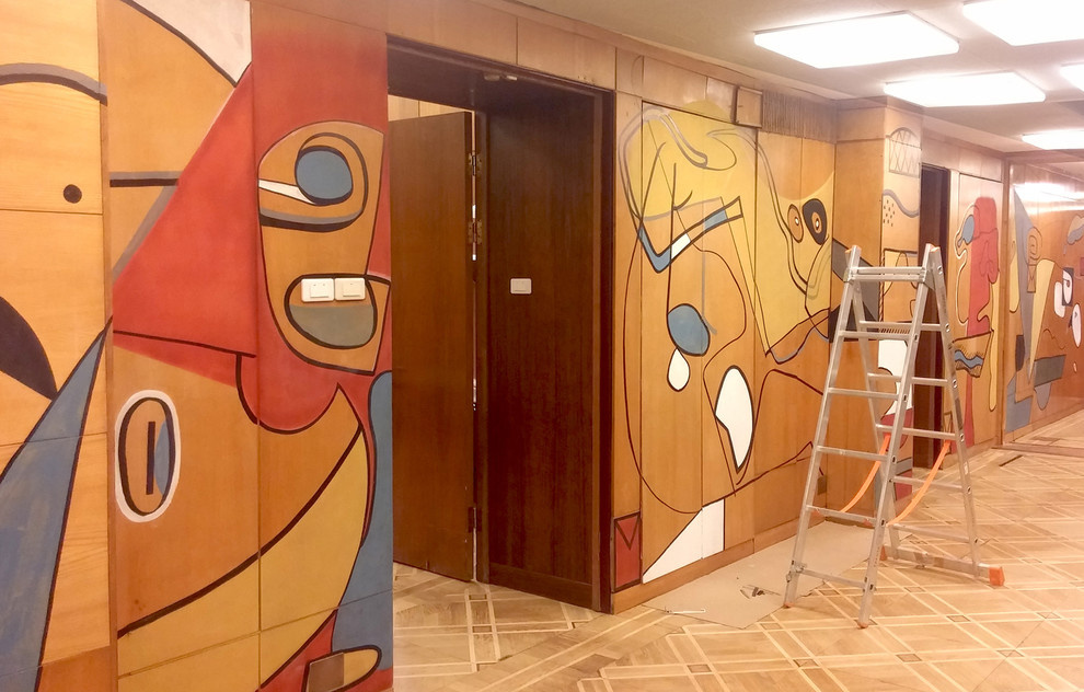 Обложка проекта: Роспись стен в коворкинге в здание Известия.