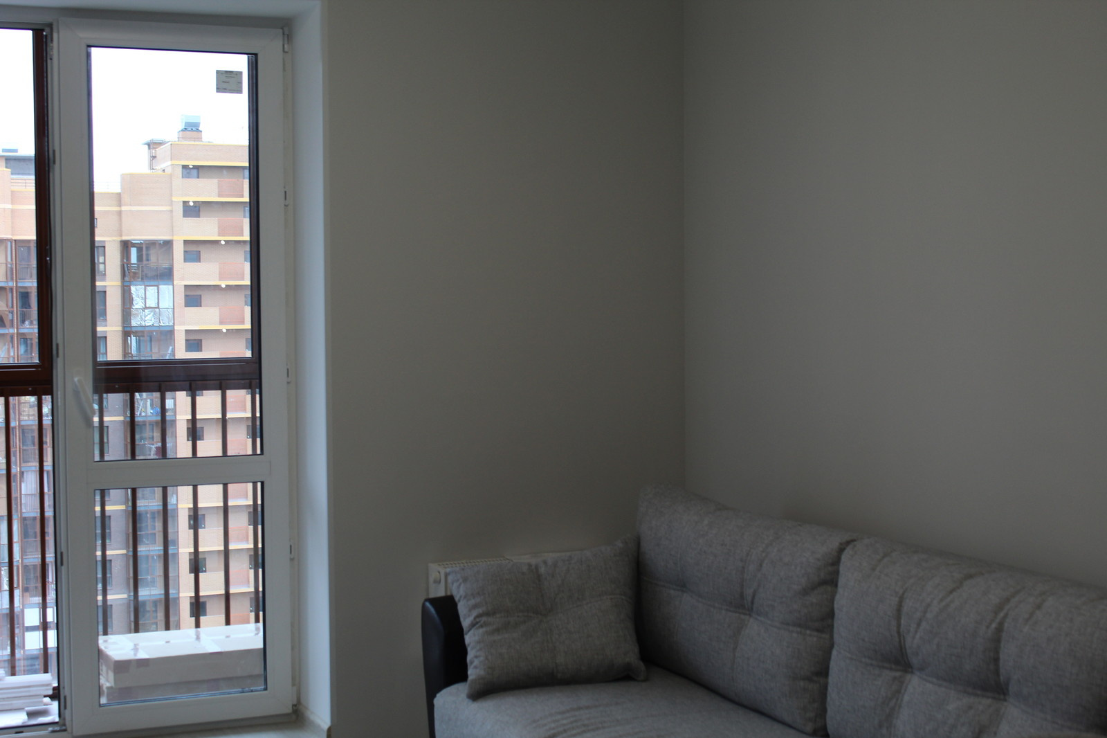 Ремонт студии ЖК "Медалист"