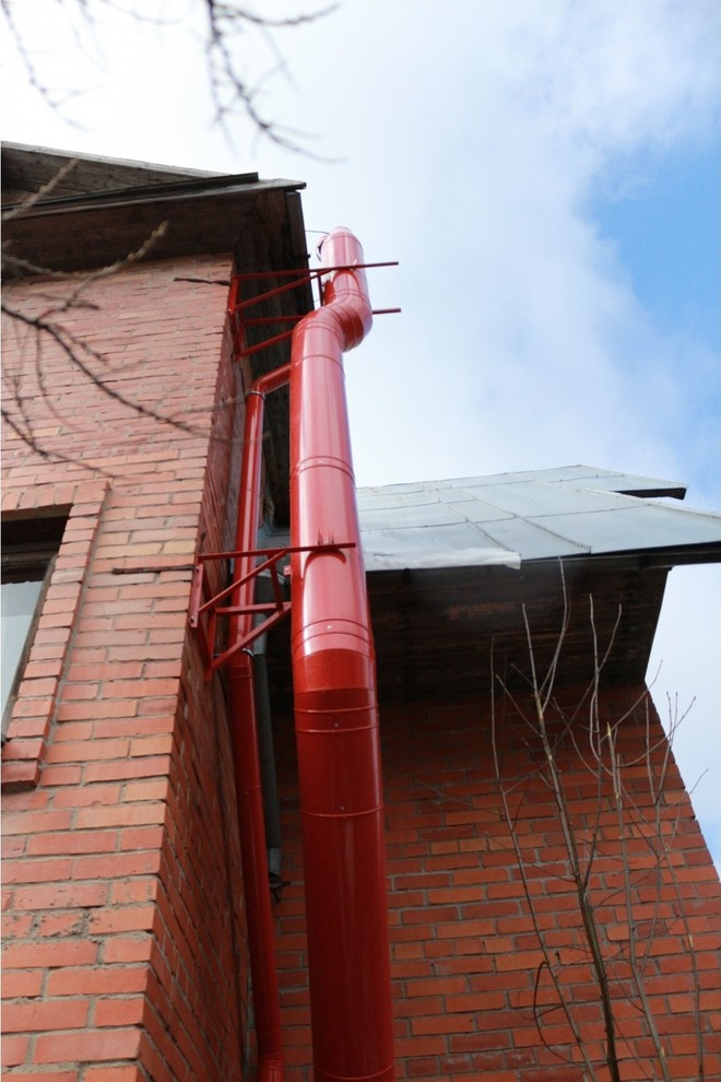 Монтаж дымохода и вент.канала