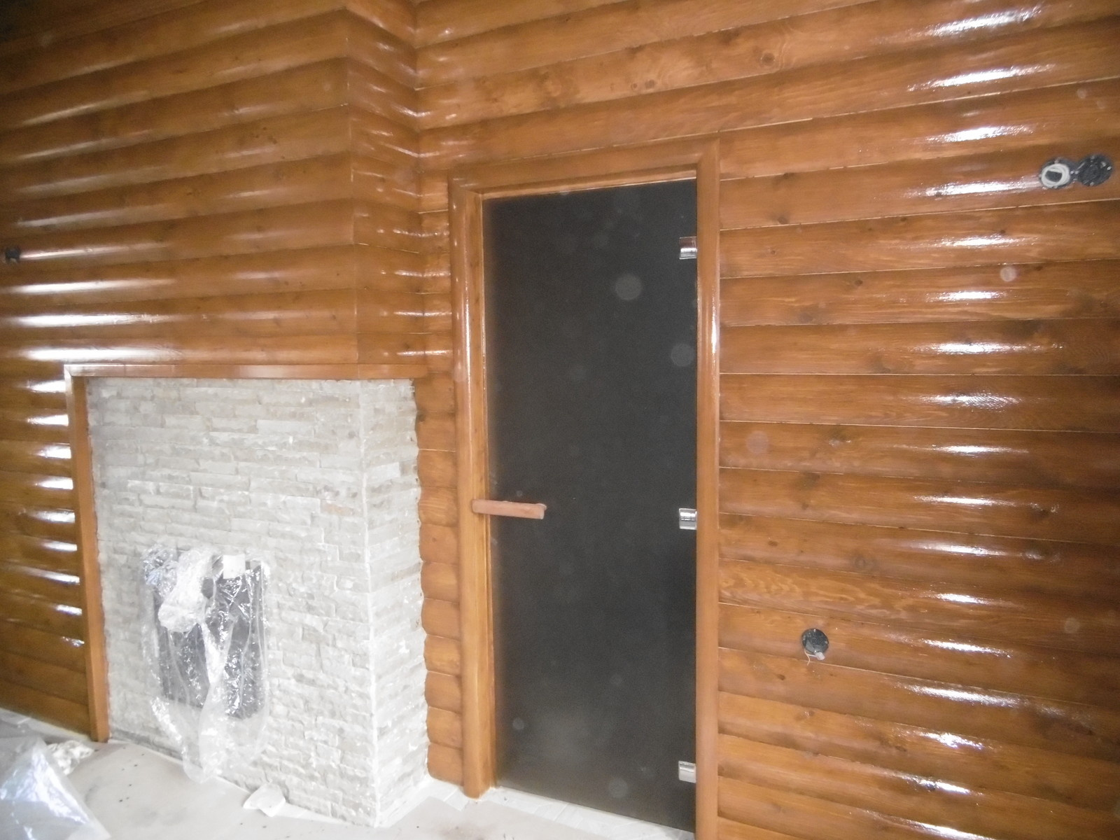 Квартиры и коттеджи