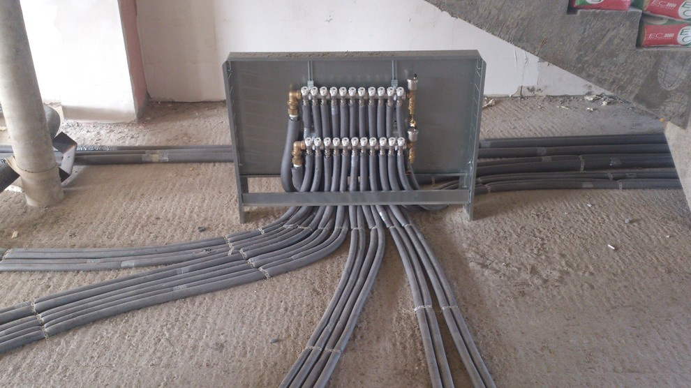 трехэтажный офис