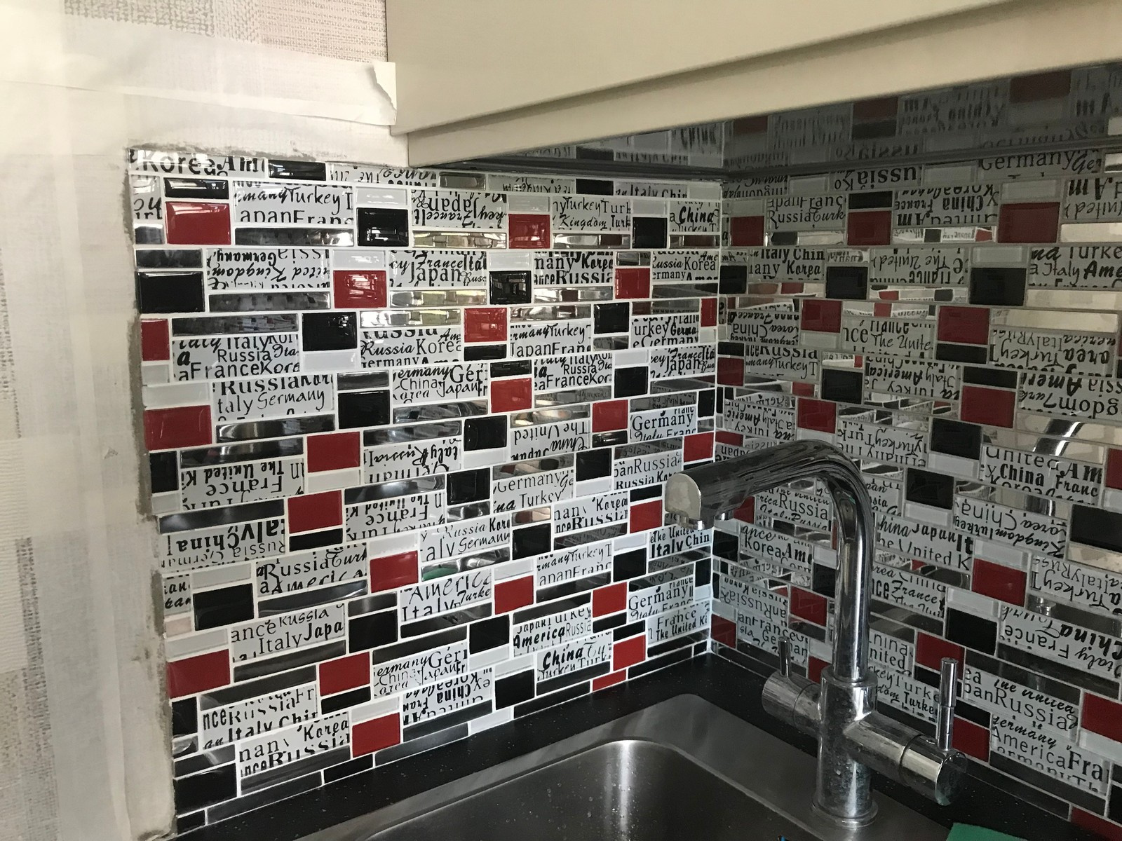 Обложка проекта: фартук из мозайки