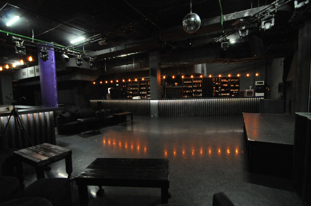 Ночной клуб "Синий жук"