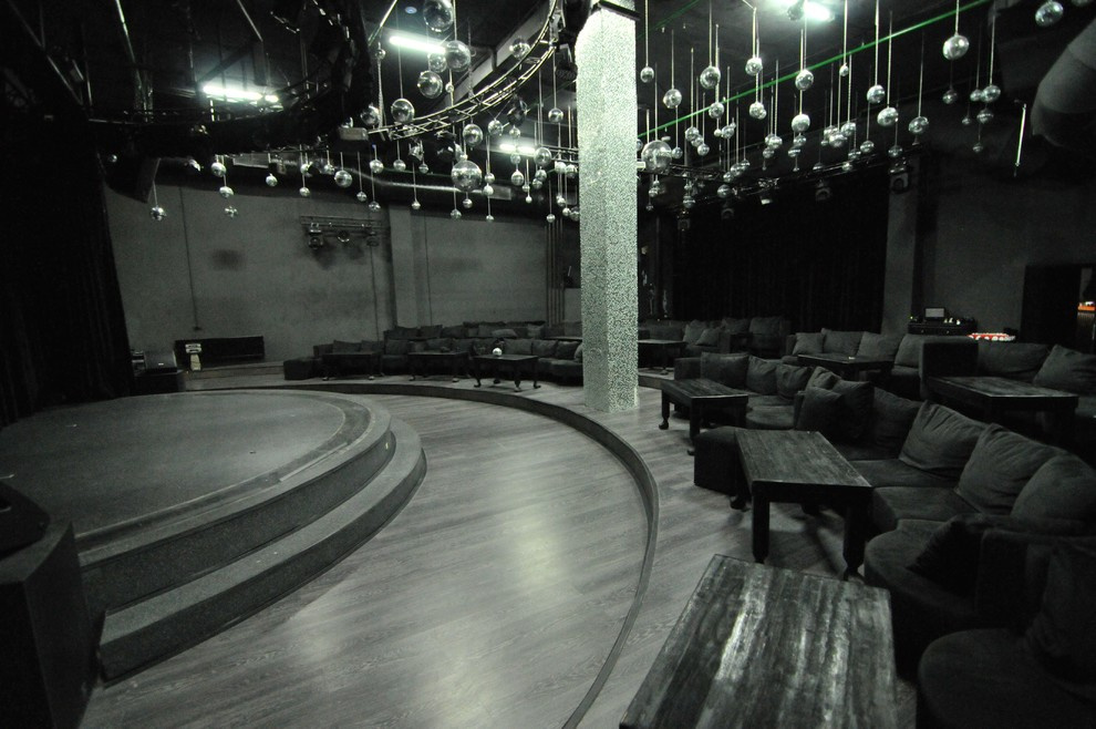 Ночной клуб "Синий жук"