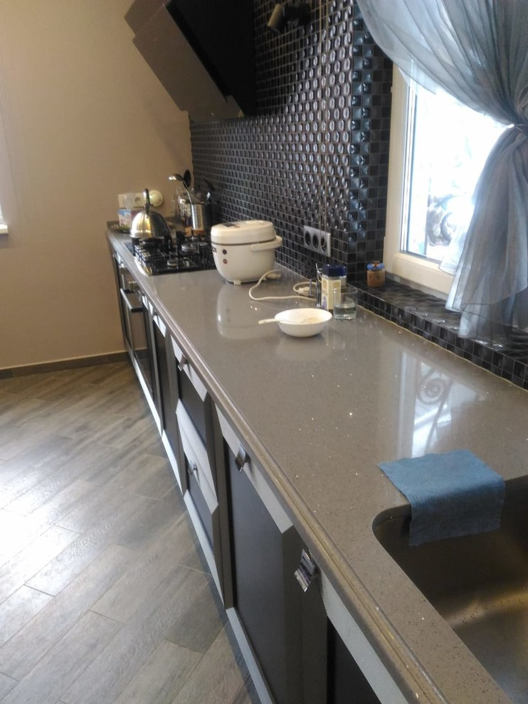 Кухня в контрастных оттенках кварца!