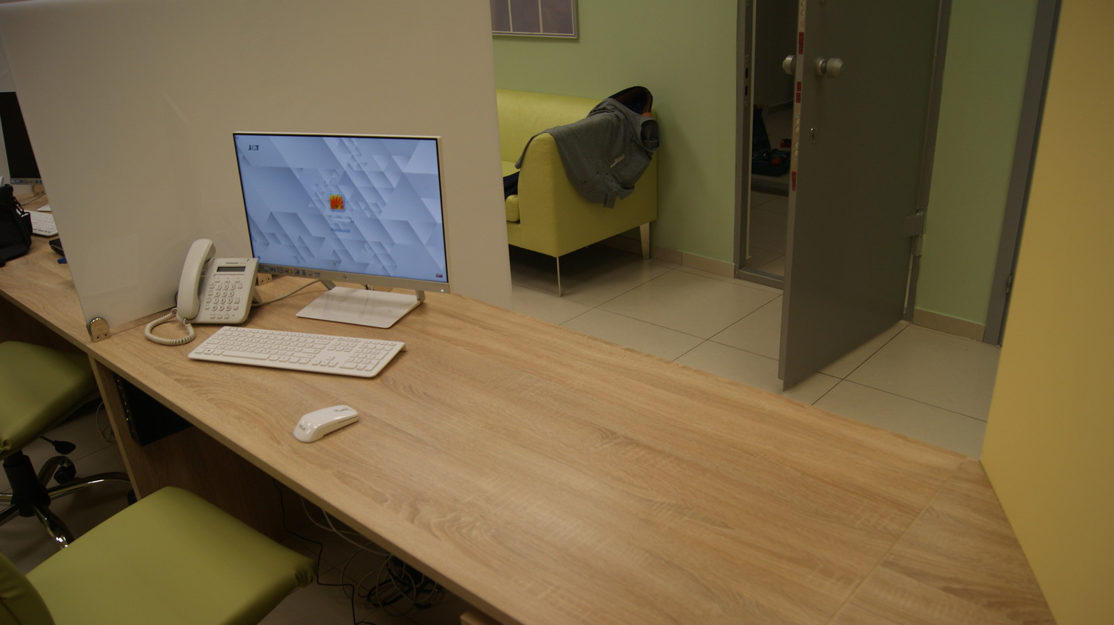 Мебель для офисов