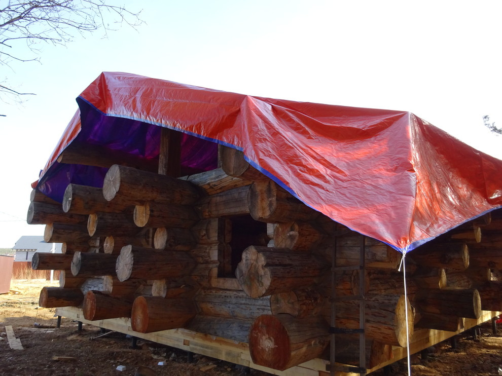 Срочно укрыть дорогую конструкцию из кедра  на 6 месяцев от дождя и снега