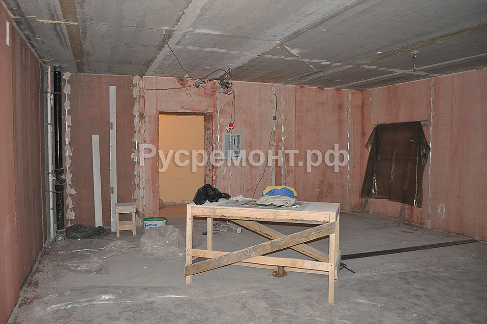 Ход ремонтных работ на Комендантском 53