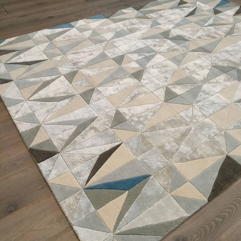 Обрезка ковра под размер клиента