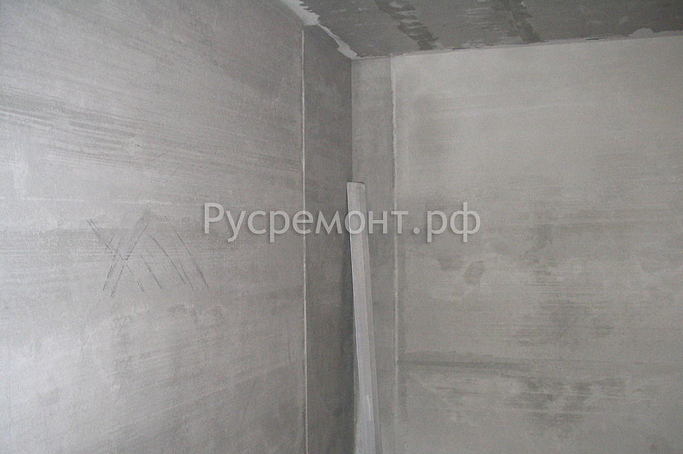 Оштукатуривание стен по маякам и изготовление (заливка) стяжки пола