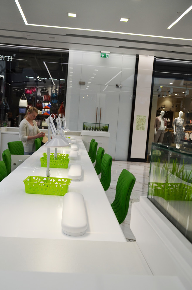 салон красоты в торговом центре