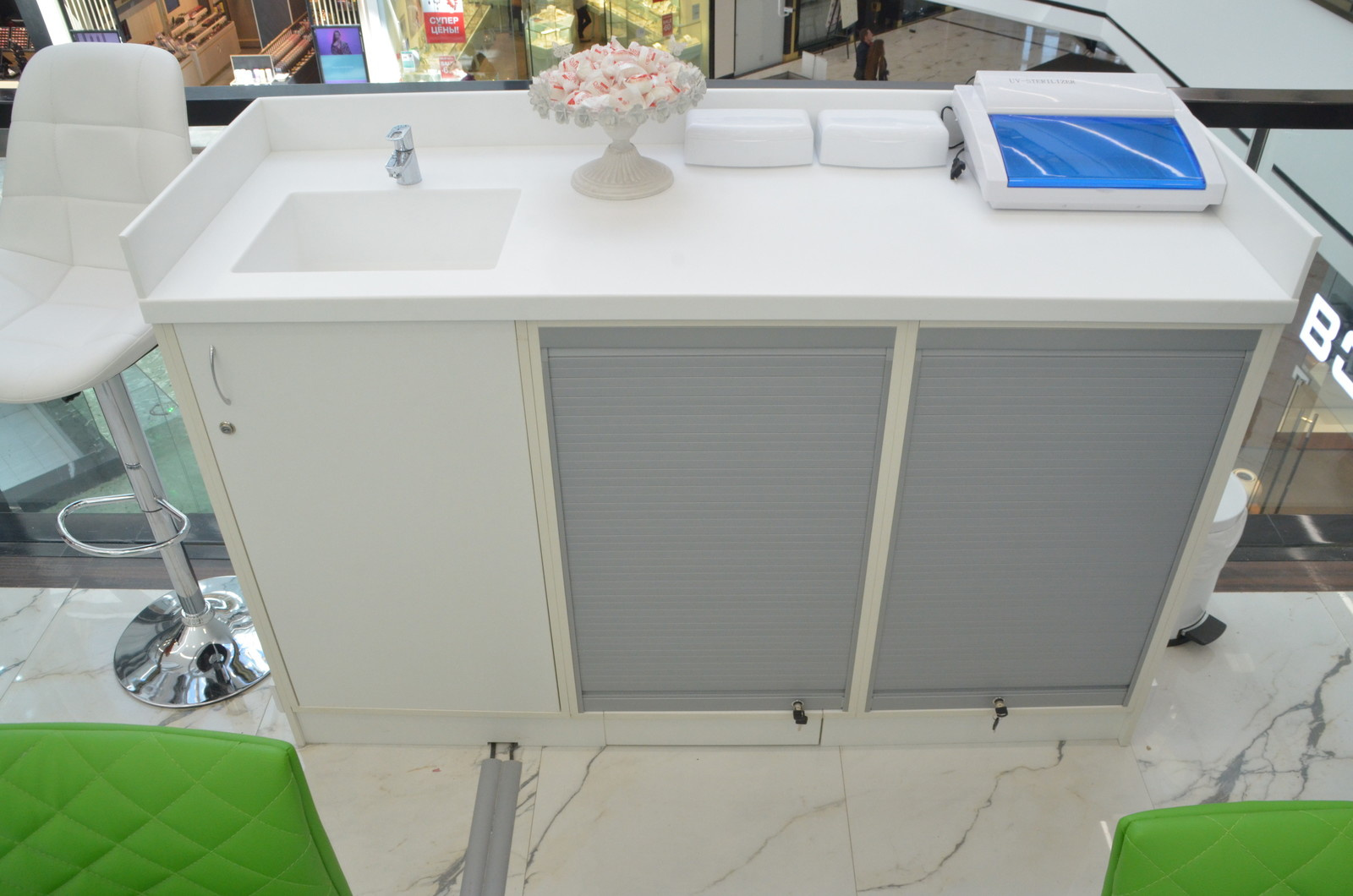 салон красоты в торговом центре