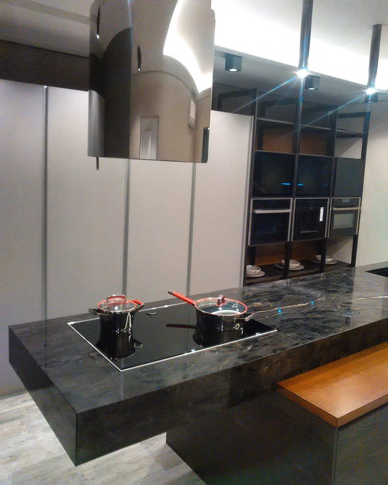 Камень, дерево, металл, стекло