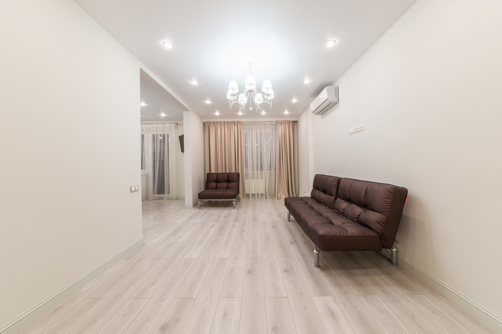 Гостиная в светлых тонах!