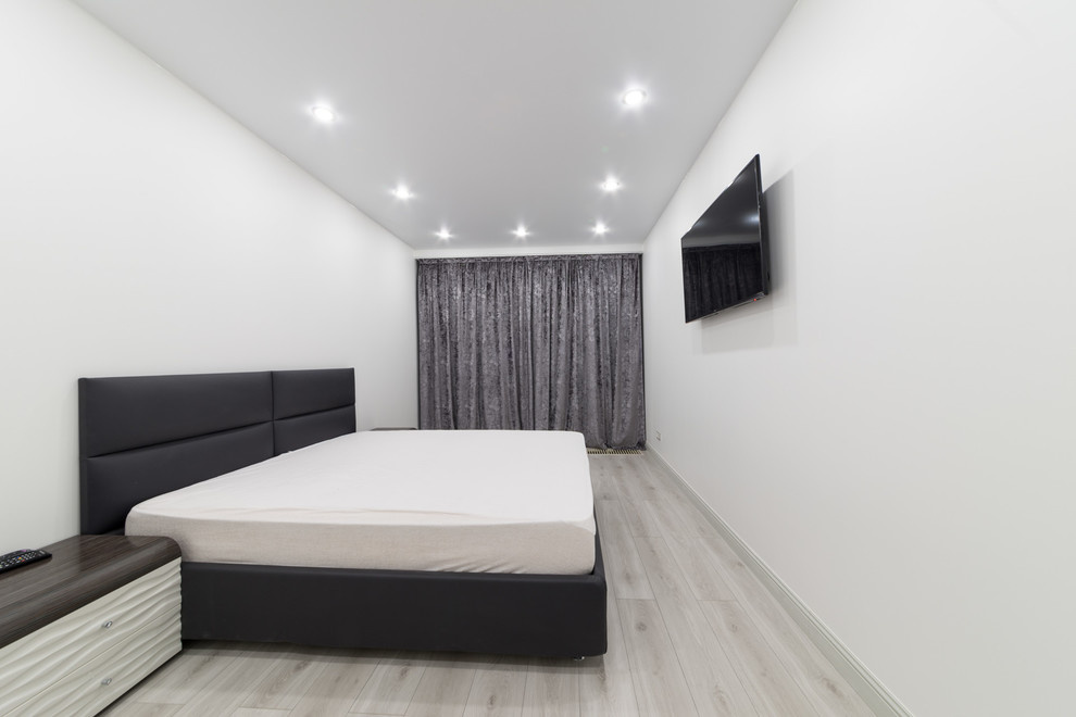 Спальня с панорамным окном