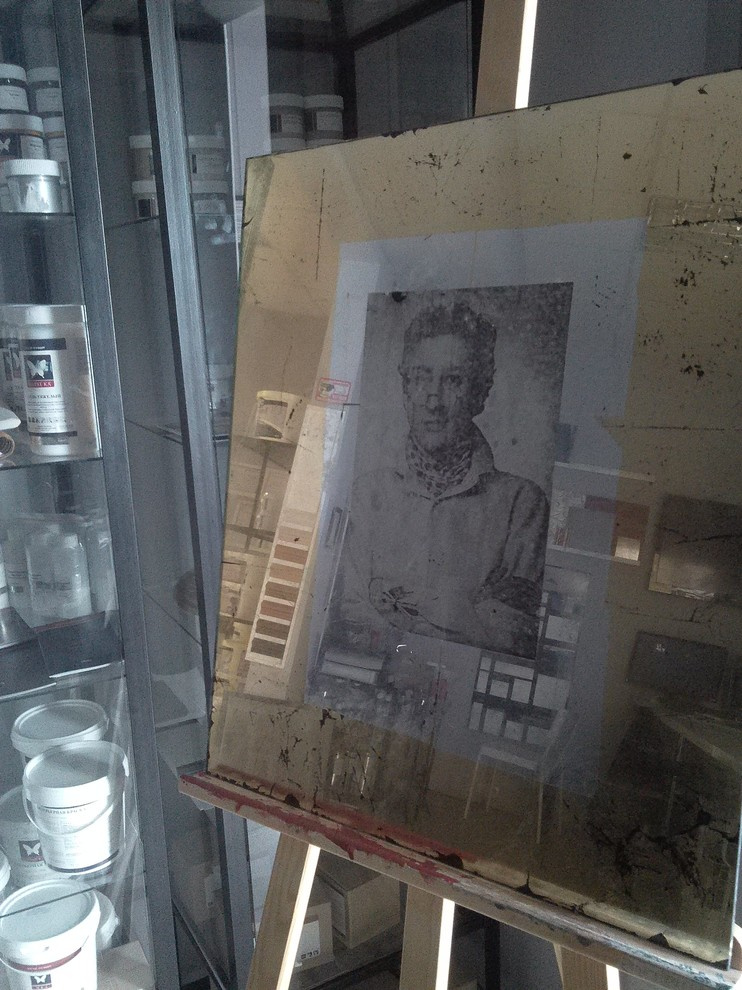 Обложка проекта: Зеркала в технике эгломизе